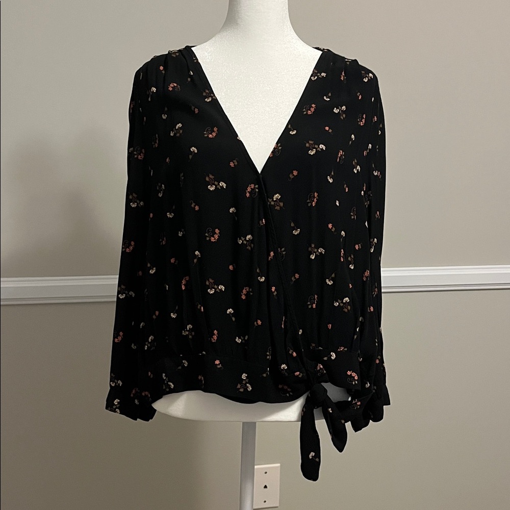 MADEWELL Wrap Floral Top so cute for fall